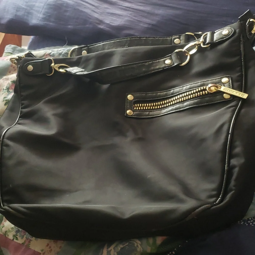 Olivia & Joy Crossbody Bag - Picture 2 of 12